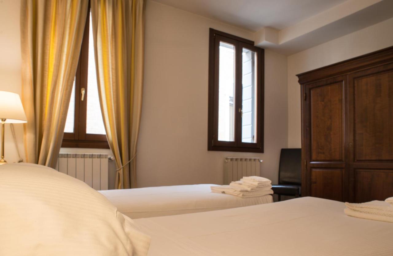 Le Vele Di Venezia Apartment Luaran gambar