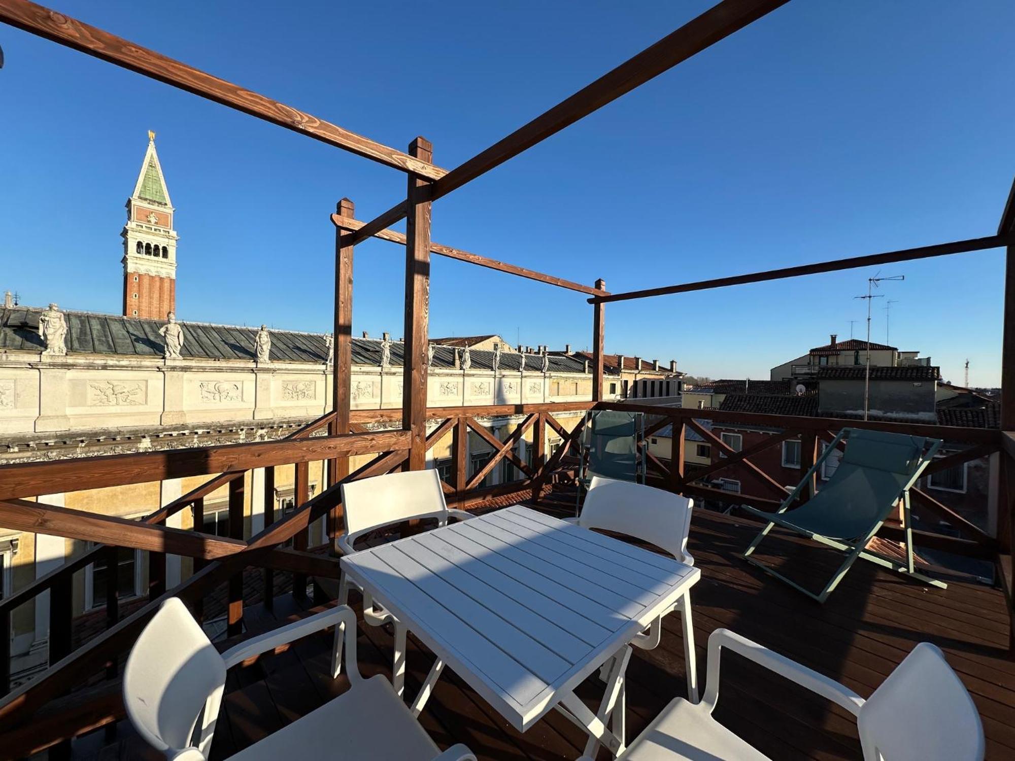 Le Vele Di Venezia Apartment Luaran gambar